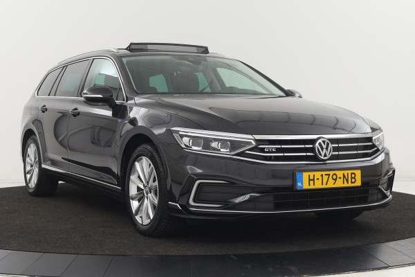 Volkswagen Passat 1.4 TSI PHEV GTE Busness | Panoramadak | Head-Up | Leder | Stoelverwarming | Adaptive cruise | Matrix LED | Carplay | Camera