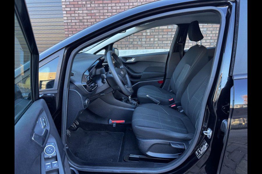 Ford Fiesta 1.0 EcoBoost Connected / 95 PK / Navigatie by Apple Carplay / Cruise Control / 1e Eigenaar / NED-Fiesta