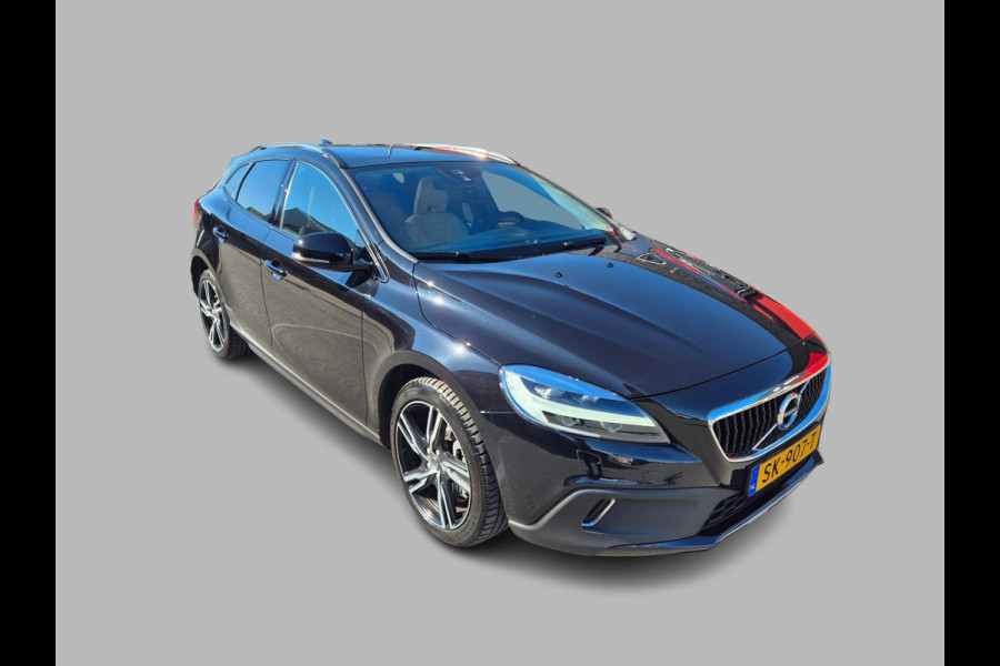 Volvo V40 Cross Country 1.5 T3 Nordic+ Pano, Carplay, NAP