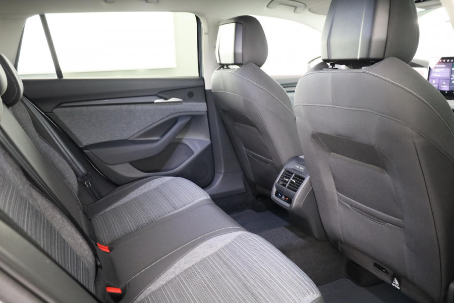 Škoda Superb Combi Business Edition PHEV 1.5 TSI 204 pk 6 versn. DSG