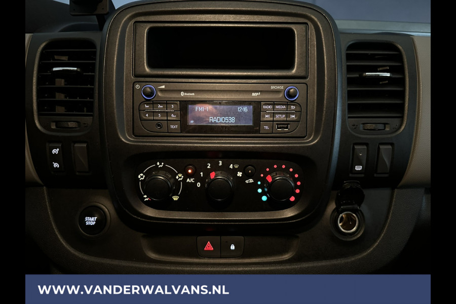 Renault Trafic 1.6 dCi 122pk L1H1 Euro6 Airco | Camera | Trekhaak | Cruisecontrol | Dakrails, Parkeersensoren, bijrijdersbank