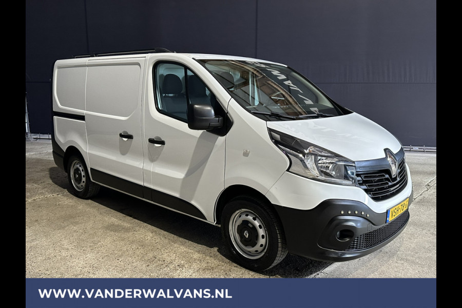 Renault Trafic 1.6 dCi 122pk L1H1 Euro6 Airco | Camera | Trekhaak | Cruisecontrol | Dakrails, Parkeersensoren, bijrijdersbank