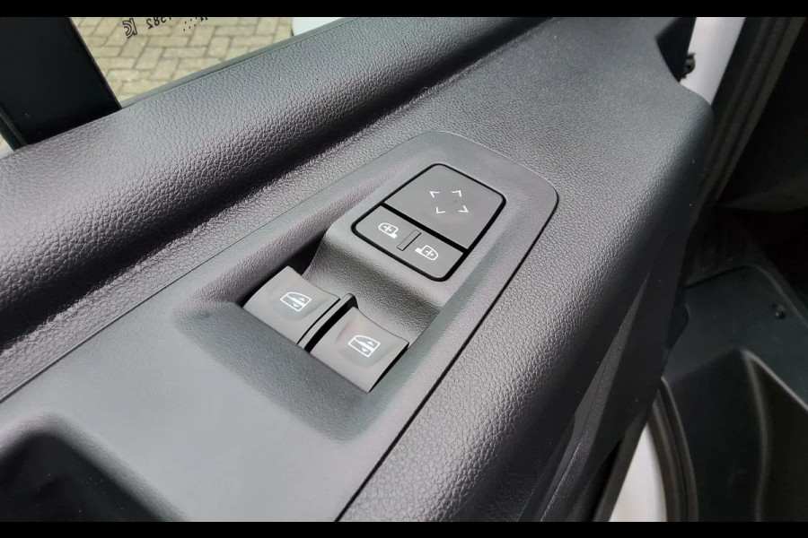Renault Master ELECTRIC E-TECH Z.E. 87 KW - L2H2 GESLOTEN - 2000 KG. TREKGEWICHT - V-40-LRF