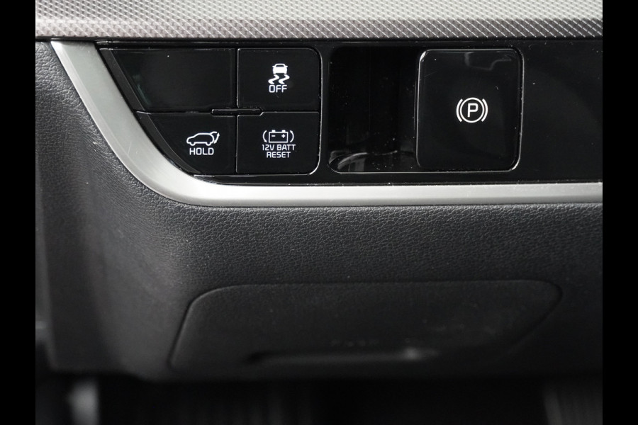 Kia Sportage 1.6 T-GDi Hybrid DynamicPlusLine Apple Carplay/Android Auto - Cruise Control - Dodehoek Detector - Schuif/Kantel Dak  - Voorstoelen Verwarmd Fabrieksgarantie tot 02-2031