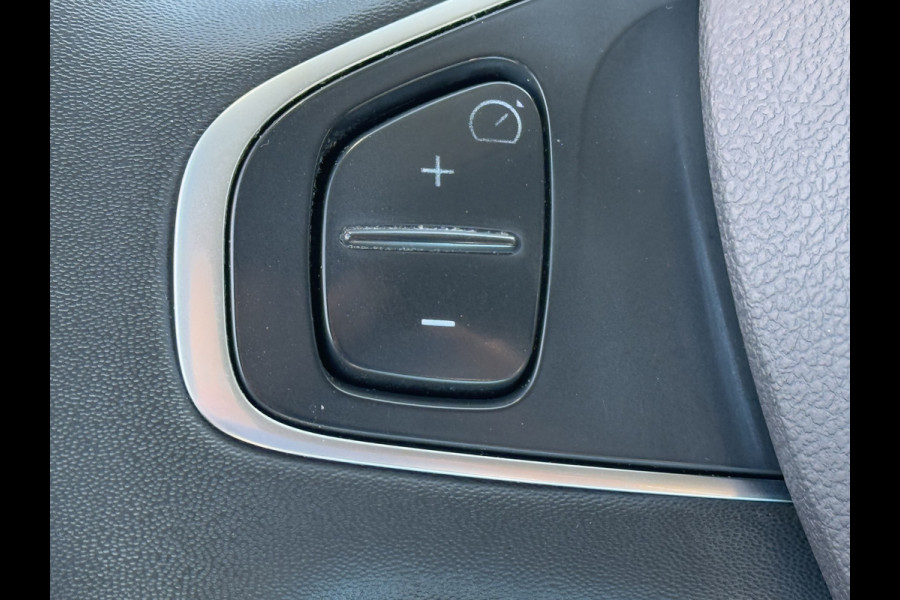 Renault Clio BWJ 2019 | 0.9 TCe 90PK Limited | CLIMA | NAVI | CRUISE | PDC | CARPLAY |