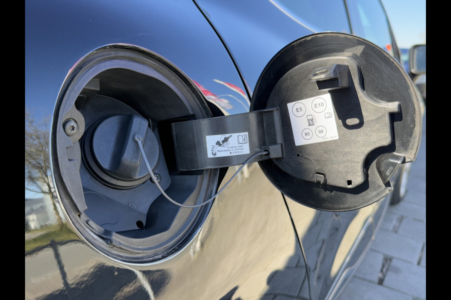 Renault Clio BWJ 2019 | 0.9 TCe 90PK Limited | CLIMA | NAVI | CRUISE | PDC | CARPLAY |