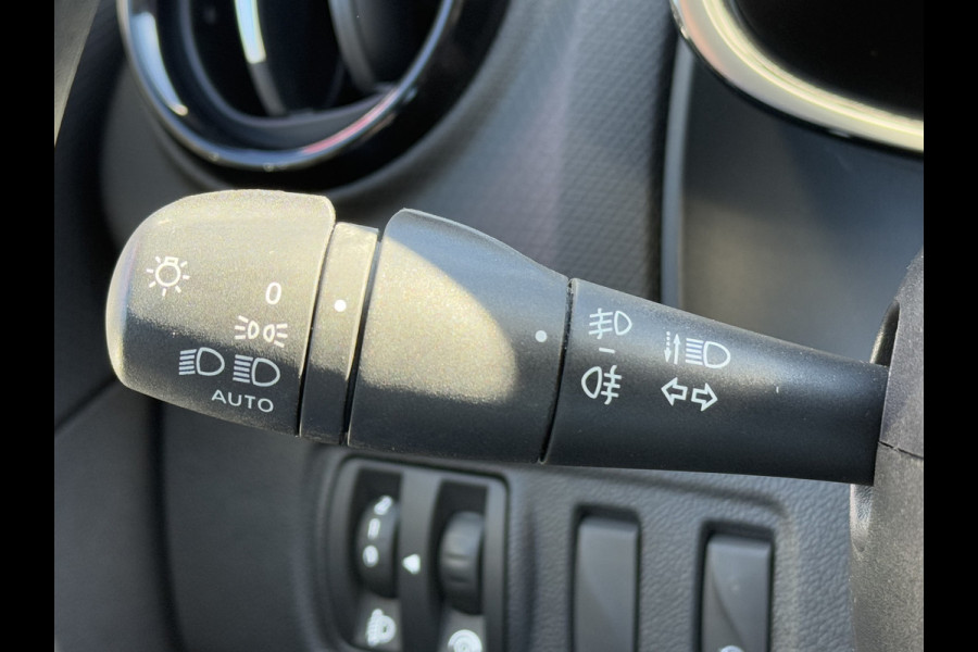 Renault Clio BWJ 2019 | 0.9 TCe 90PK Limited | CLIMA | NAVI | CRUISE | PDC | CARPLAY |