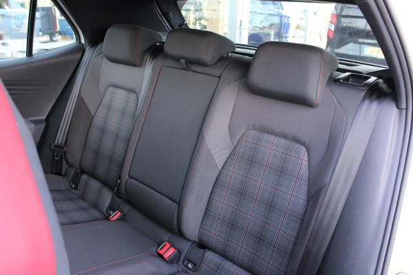 Volkswagen ID.3 PRO 58 kWh | grote accu + snelladen! | Lichtmetaal 20'' | Parkeersensoren | Stoelverwarming |