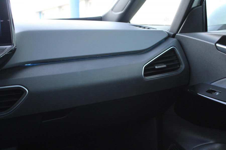 Volkswagen ID.3 PRO 58 kWh | grote accu + snelladen! | Lichtmetaal 20'' | Parkeersensoren | Stoelverwarming |