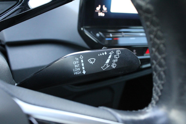 Volkswagen ID.3 PRO 58 kWh | grote accu + snelladen! | Lichtmetaal 20'' | Parkeersensoren | Stoelverwarming |