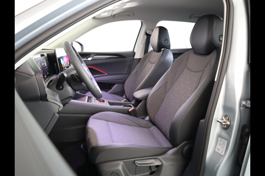 Volkswagen Tiguan 1.5 eHybrid Life PHEV 204PK | Assistentie pakket | Stoelverwarming voor+achter | 18"Lm velgen |