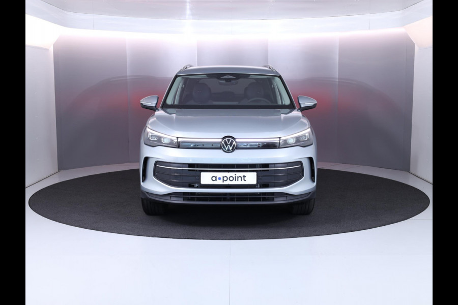 Volkswagen Tiguan 1.5 eHybrid Life PHEV 204PK | Assistentie pakket | Stoelverwarming voor+achter | 18"Lm velgen |