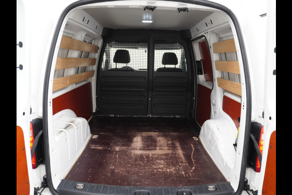 Volkswagen Caddy 2.0TDI EURO 6 Airco Schuifdeur-R Betonplex-Vloer Lat om Lat betimmering Multimedia systeem ESP ASR Elek.ramen Buitenspiegels ele Vervolgbotsing preventie Bluetooth  Brake Assist System Achterruit+Wissers+verwarmd Tussenwand m rooster Achterruitenwisser