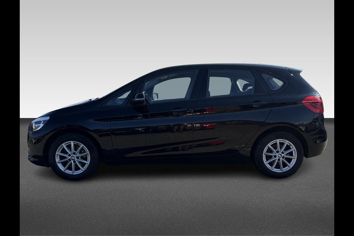 BMW 2 Serie Active Tourer 220i Executive  192PK | trekhaak | 1500kg trekvermogen