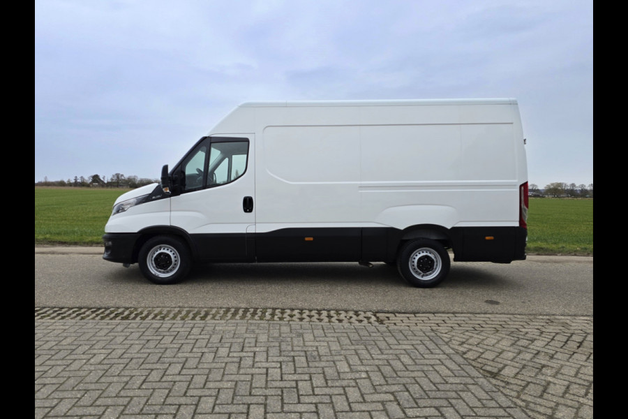 Iveco Daily 35S14V 2.3 352L H2 L2L H2 - 140 Pk - Euro 6 - TREKHAAK - Climate Control - Cruise Control