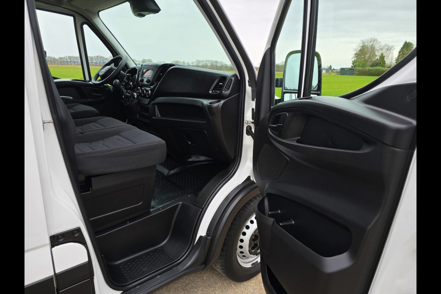 Iveco Daily 35S14V 2.3 352L H2 L2L H2 - 140 Pk - Euro 6 - TREKHAAK - Climate Control - Cruise Control