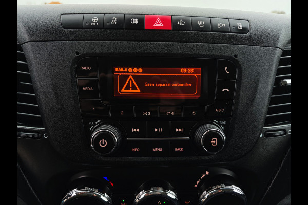 Iveco Daily 35S14V 2.3 352L H2 L2L H2 - 140 Pk - Euro 6 - TREKHAAK - Climate Control - Cruise Control