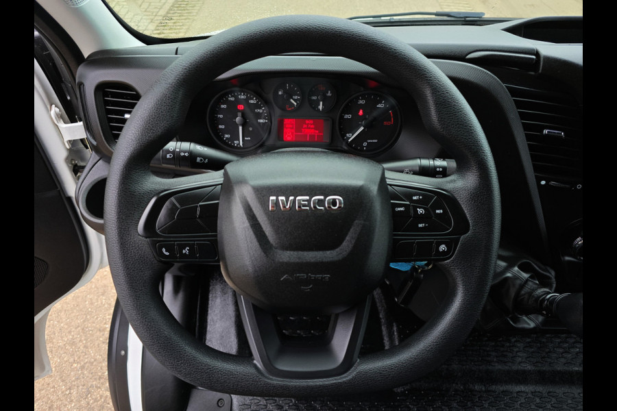 Iveco Daily 35S14V 2.3 352L H2 L2L H2 - 140 Pk - Euro 6 - TREKHAAK - Climate Control - Cruise Control