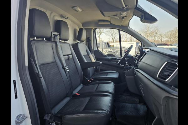 Ford Transit Custom 290 2.0 TDCI L1H1 Sport | 185pk | Adaptive cruise control | Stoelverwarming | Trekhaak | Navigatie | Xenon | Half leder | Netjes!