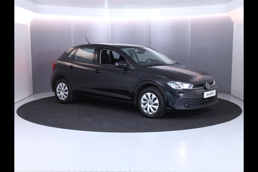 Volkswagen Polo 1.0 TSI Life 95 pk Automaat (DSG) | Navigatie via App | Parkeersensoren (Park assist) | Adaptieve cruise control | Stoelverwarming | LED koplampen |