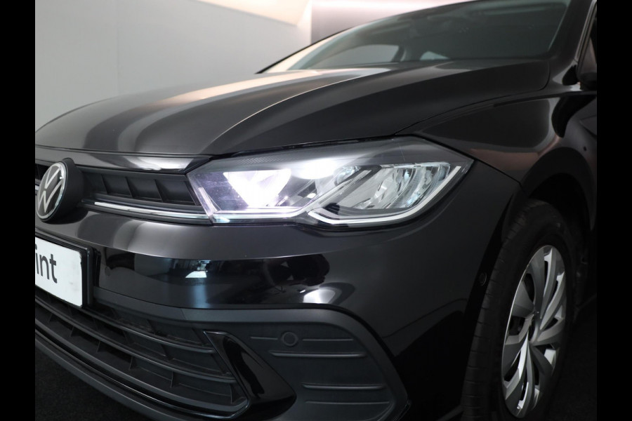 Volkswagen Polo 1.0 TSI Life 95 pk Automaat (DSG) | Navigatie via App | Parkeersensoren (Park assist) | Adaptieve cruise control | Stoelverwarming | LED koplampen |