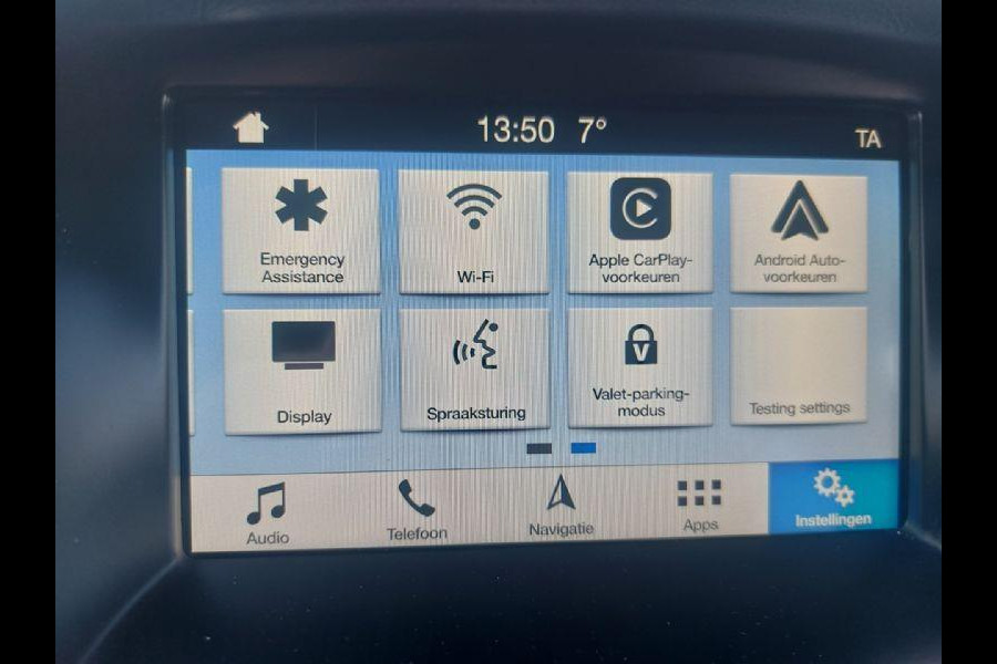 Ford Focus 1.5 Titanium airco,cruise,navigatie,stoel/stuurverwarming,parkeersensoren,