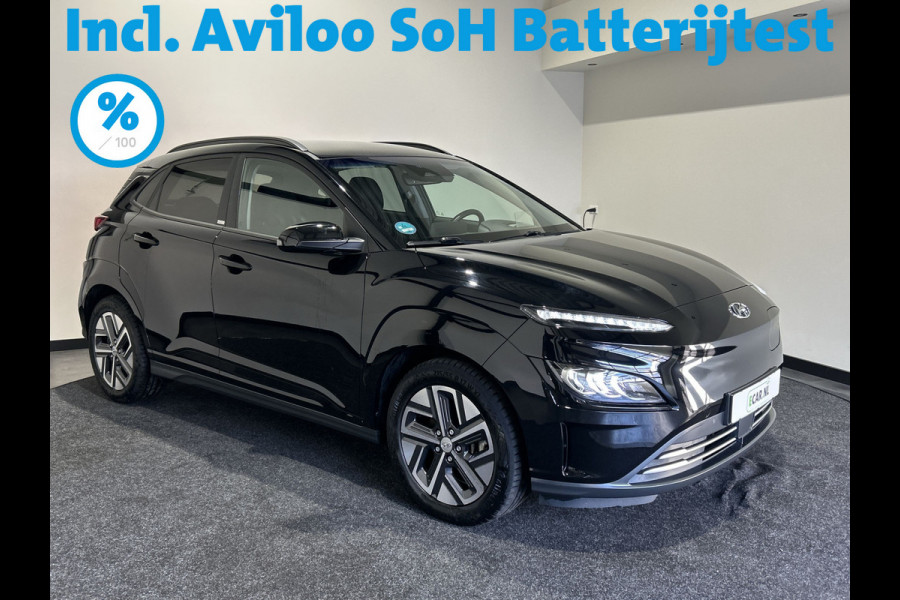 Hyundai Kona EV Premium 64 kWh | Warmtepomp | Verwarmde voorstoelen | Sensoren voor en achter |  SoH (batterijcheck) 100 % score!