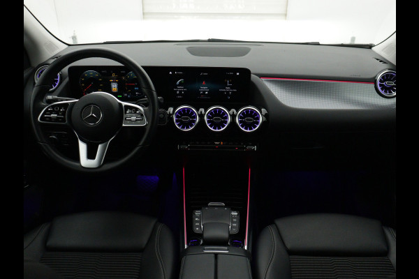 Mercedes-Benz GLA 250 e Progressive | Lichtmetalen velgen | Navigatie | Parking support | Camera achter | Inclusief 24 maanden MB Certified garantie voor Europa.