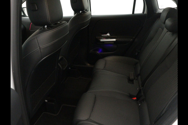 Mercedes-Benz GLA 250 e Progressive | Lichtmetalen velgen | Navigatie | Parking support | Camera achter | Inclusief 24 maanden MB Certified garantie voor Europa.