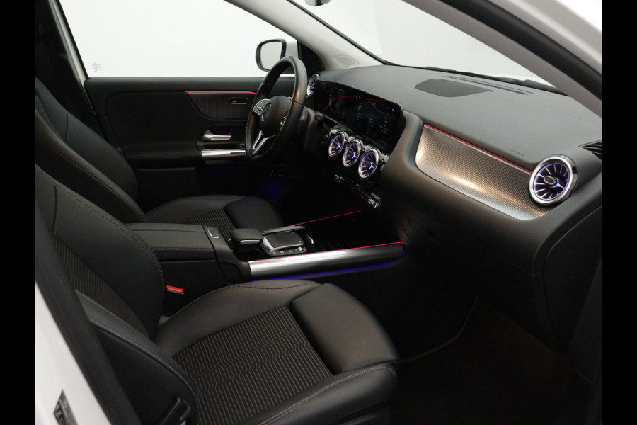 Mercedes-Benz GLA 250 e Progressive | Lichtmetalen velgen | Navigatie | Parking support | Camera achter | Inclusief 24 maanden MB Certified garantie voor Europa.