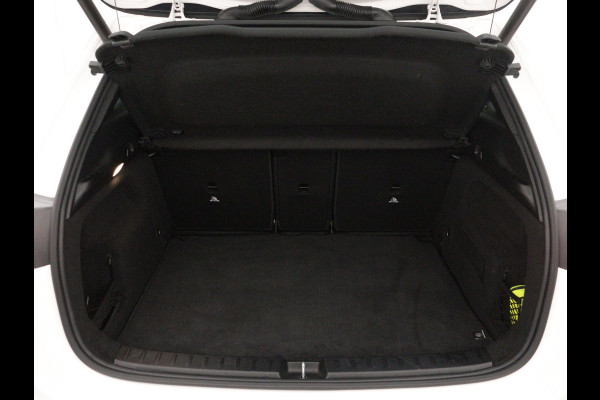 Mercedes-Benz GLA 250 e Progressive | Lichtmetalen velgen | Navigatie | Parking support | Camera achter | Inclusief 24 maanden MB Certified garantie voor Europa.