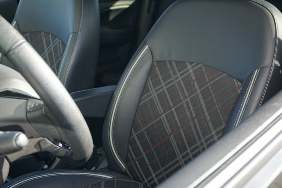 Mitsubishi Space Star 1.2 Instyle AUTOMAAT | STOELVERW. | CAMERA | KEYLESS | CARPLAY!