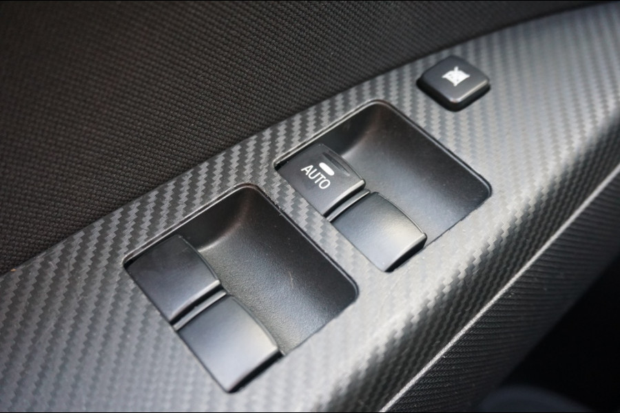 Mitsubishi Space Star 1.2 Instyle AUTOMAAT | STOELVERW. | CAMERA | KEYLESS | CARPLAY!