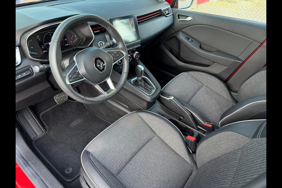 Renault Clio 1.6 E-Tech Hybrid 140 Intens - Automaat - Navi - LED - Camera - Parkeerhulp