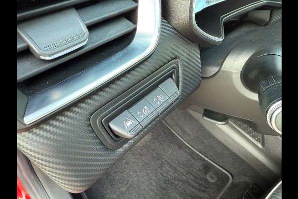 Renault Clio 1.6 E-Tech Hybrid 140 Intens - Automaat - Navi - LED - Camera - Parkeerhulp