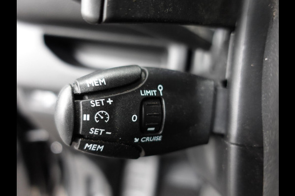 Peugeot Expert 2.0 BlueHDI 145PK L3 Automaat Airco Cruise Control Navigatie Sidebars Carplay Trekhaak