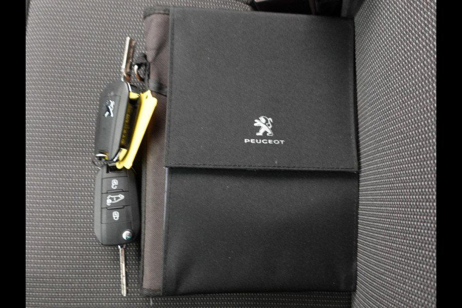 Peugeot Expert 2.0 BlueHDI 145PK L3 Automaat Airco Cruise Control Navigatie Sidebars Carplay Trekhaak