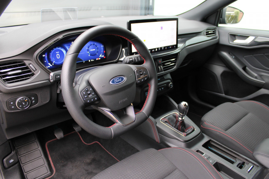 Ford FOCUS Wagon 1.0 EcoBoost Hybrid ST Line X | Trekhaak | Winterpack | Adaptieve Cruise | LED | BLIS