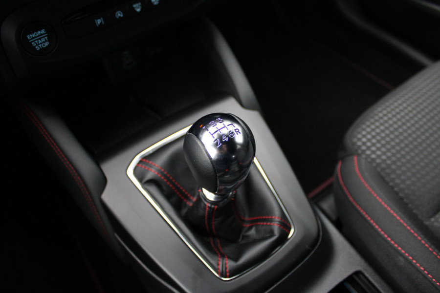 Ford FOCUS Wagon 1.0 EcoBoost Hybrid ST Line X | Trekhaak | Winterpack | Adaptieve Cruise | LED | BLIS
