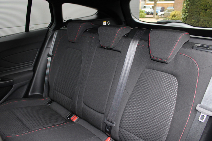 Ford FOCUS Wagon 1.0 EcoBoost Hybrid ST Line X | Trekhaak | Winterpack | Adaptieve Cruise | LED | BLIS
