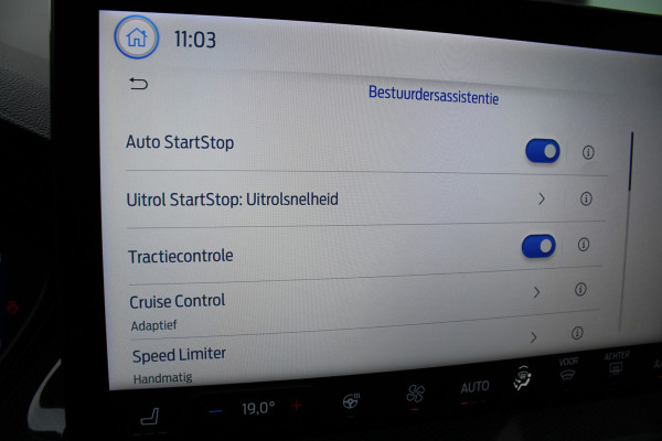 Ford FOCUS Wagon 1.0 EcoBoost Hybrid ST Line X | Trekhaak | Winterpack | Adaptieve Cruise | LED | BLIS