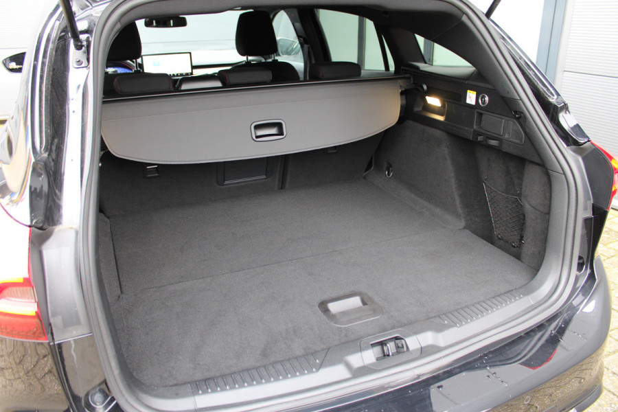 Ford FOCUS Wagon 1.0 EcoBoost Hybrid ST Line X | Trekhaak | Winterpack | Adaptieve Cruise | LED | BLIS