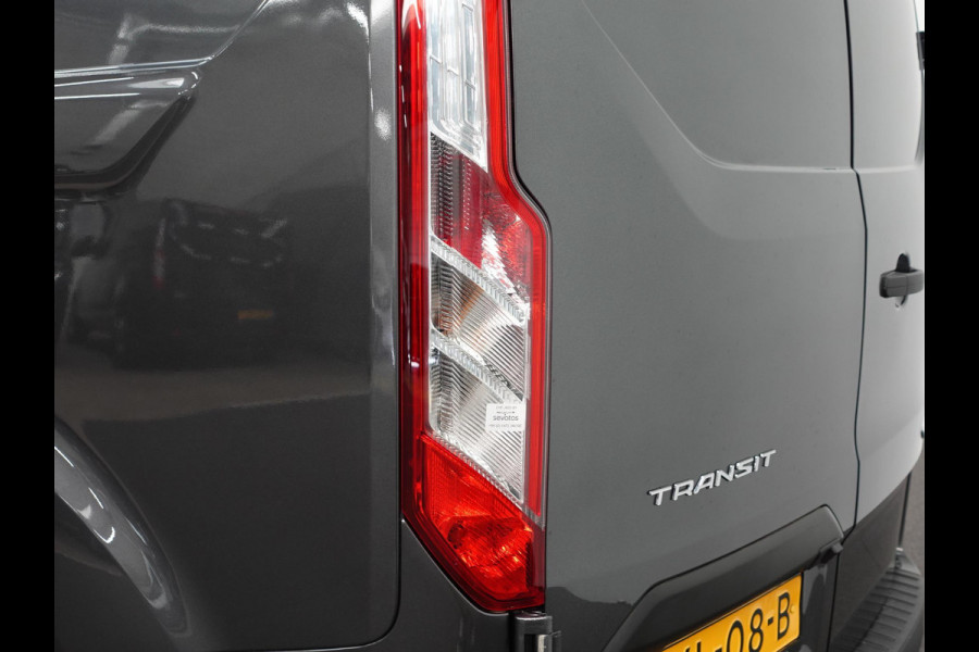 Ford Transit Custom 300 2.0 TDCI L2H1 Automaat Trend Edition Navigatie Cruise control Airco Camera Parkeersensoren Trekhaak