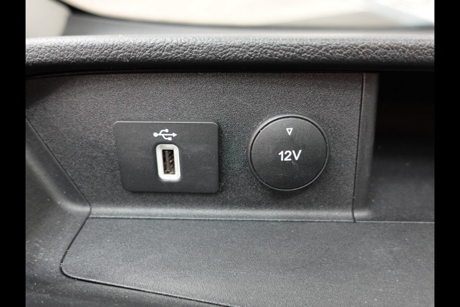 Ford Transit Custom 300 2.0 TDCI L2H1 Automaat Trend Edition Navigatie Cruise control Airco Camera Parkeersensoren Trekhaak