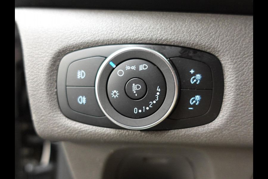 Ford Transit Custom 300 2.0 TDCI L2H1 Automaat Trend Edition Navigatie Cruise control Airco Camera Parkeersensoren Trekhaak