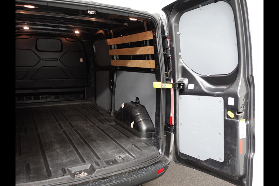 Ford Transit Custom 300 2.0 TDCI L2H1 Automaat Trend Edition Navigatie Cruise control Airco Camera Parkeersensoren Trekhaak