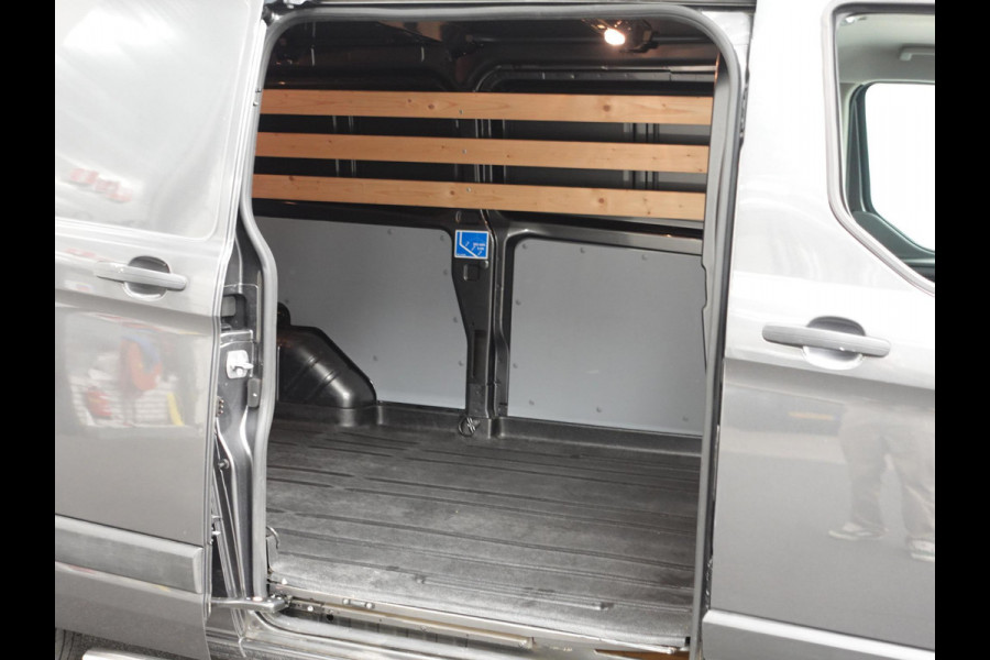 Ford Transit Custom 300 2.0 TDCI L2H1 Automaat Trend Edition Navigatie Cruise control Airco Camera Parkeersensoren Trekhaak