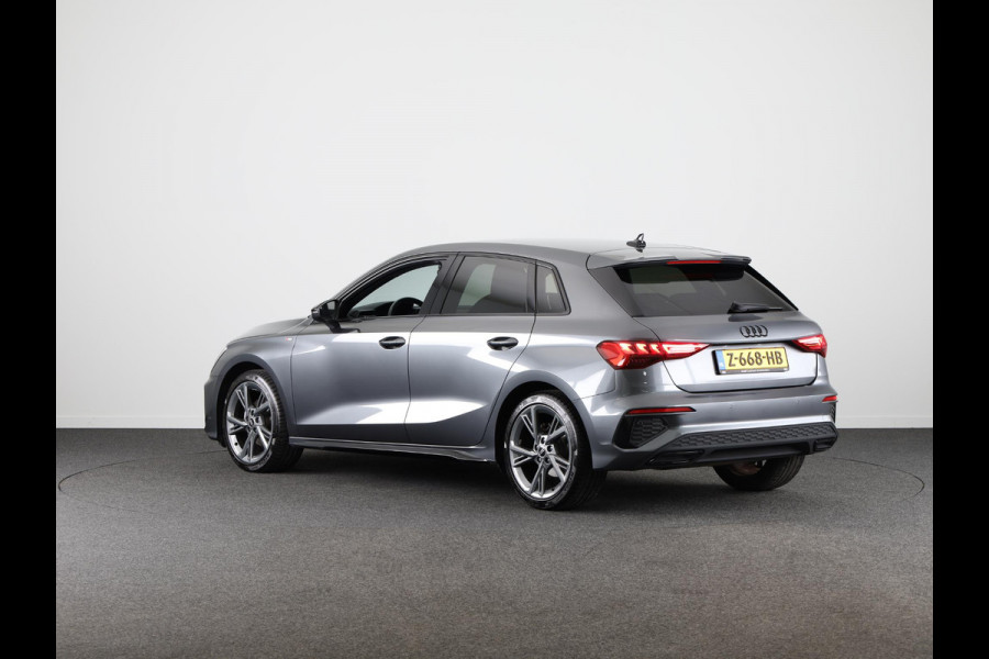 Audi A3 Sportback 30 TFSI S edition 110 pk S-tronic | Verlengde garantie | Navigatie | Parkeersensoren achter | Cruise control | Full-LED koplampen | S-line |