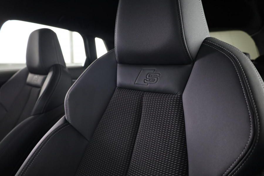 Audi A3 Sportback 30 TFSI S edition 110 pk S-tronic | Verlengde garantie | Navigatie | Parkeersensoren achter | Cruise control | Full-LED koplampen | S-line |