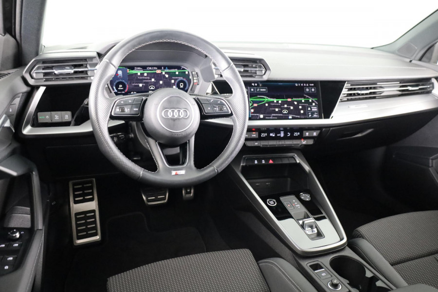 Audi A3 Sportback 30 TFSI S edition 110 pk S-tronic | Verlengde garantie | Navigatie | Parkeersensoren achter | Cruise control | Full-LED koplampen | S-line |